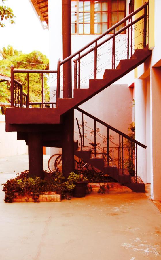 Santo Hostel ปอร์โตเซกูโร ภายนอก รูปภาพ